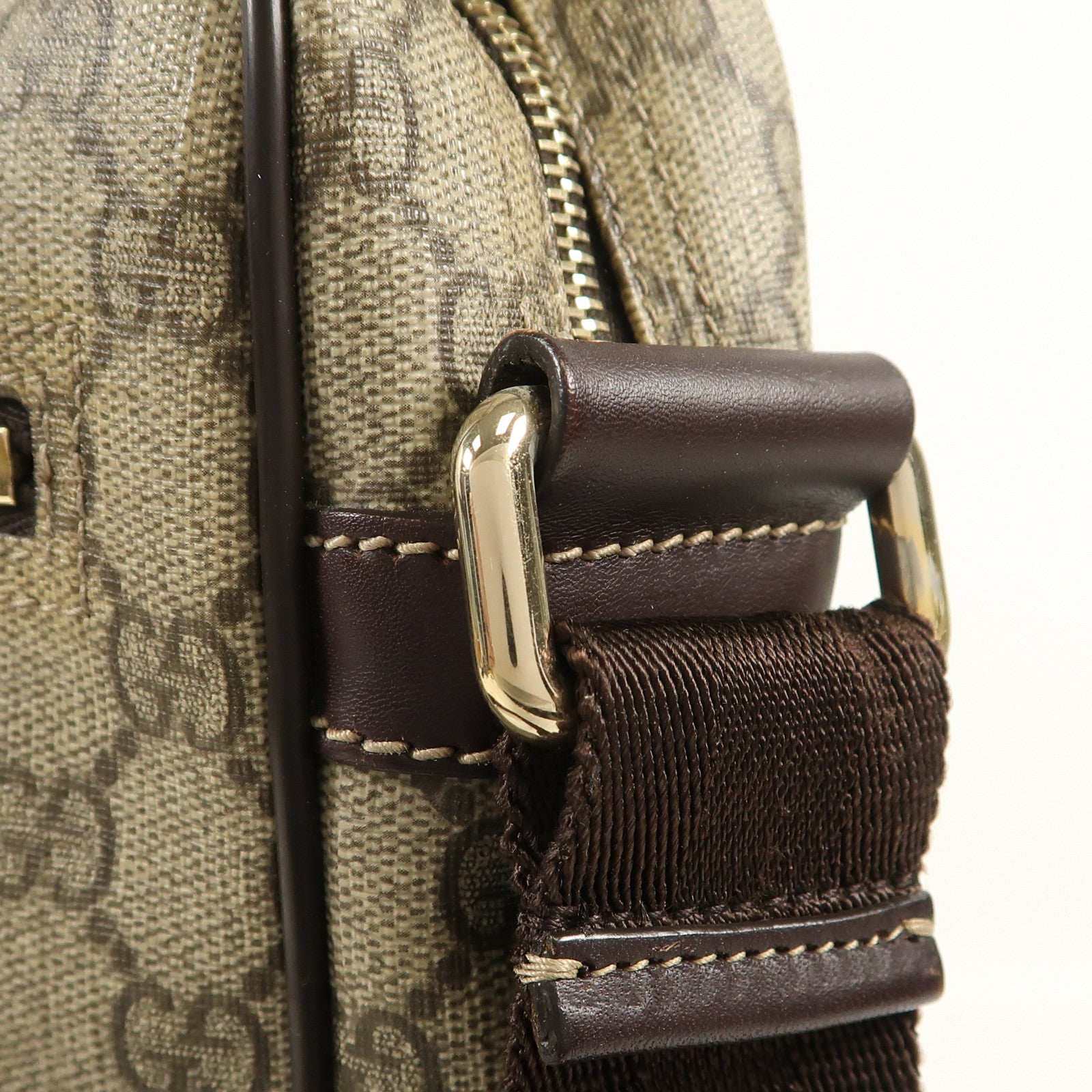 GUCCI 塗層帆布Shoulder Bag金扣肩背袋