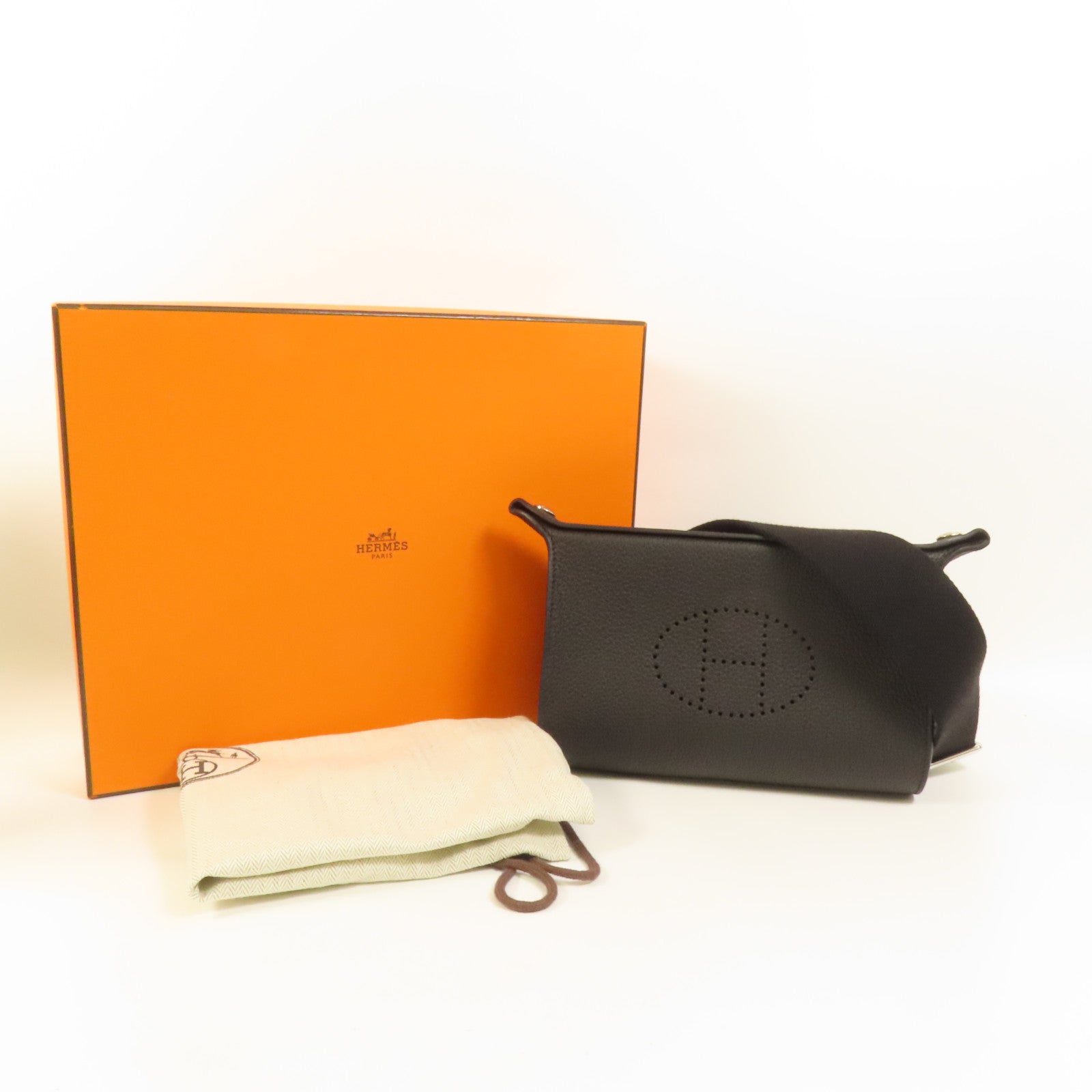 HERMES Togo皮革Videpoches銀扣肩背袋Noir