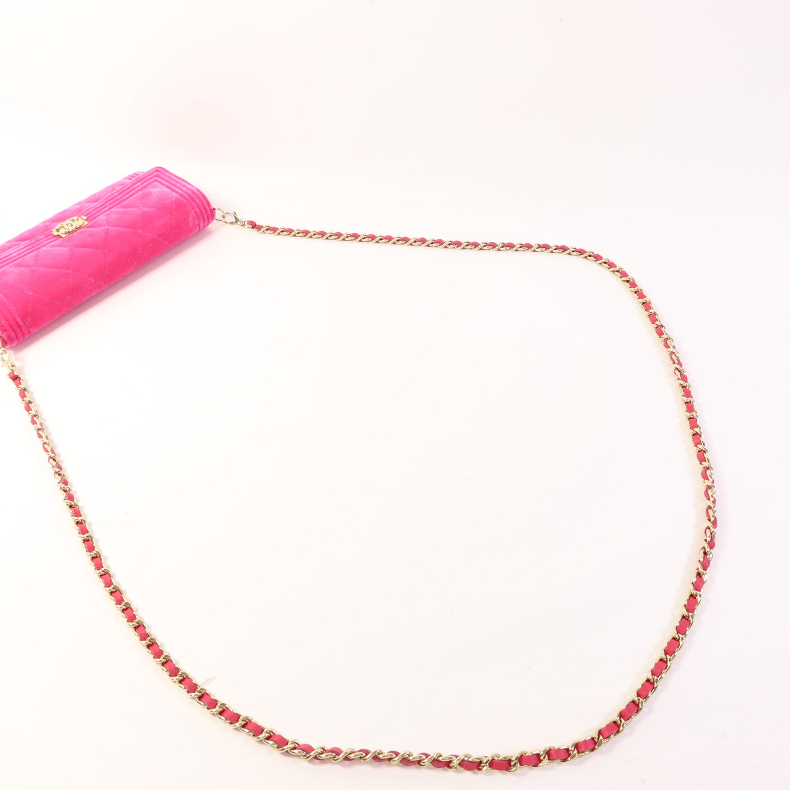 CHANEL 天鵝絨Boy WOC Wallet On Chain銀扣肩背袋