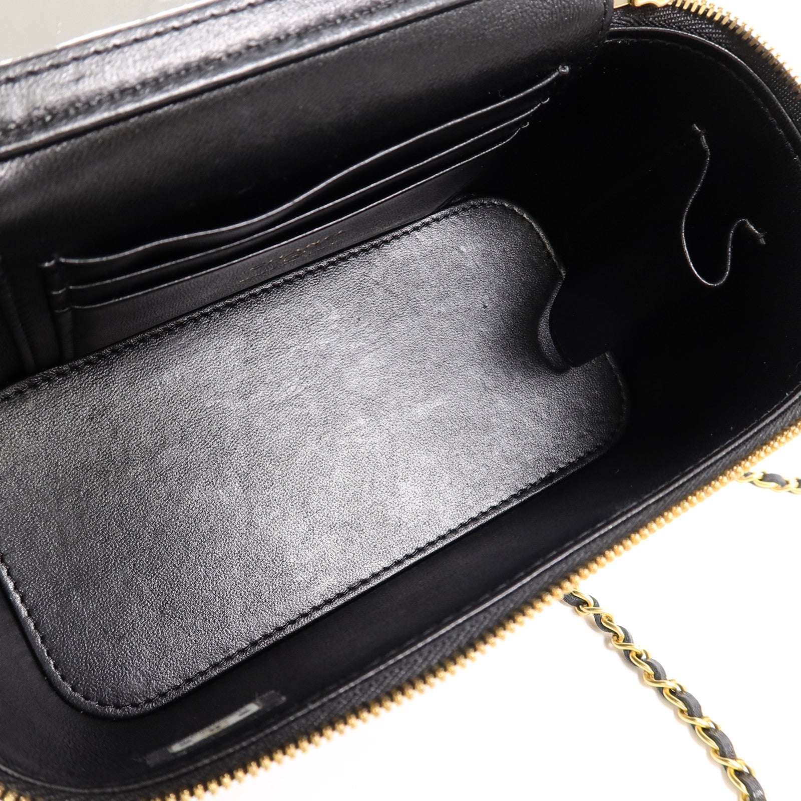 CHANEL 羊皮皮革Vanity Case鏈帶肩背袋