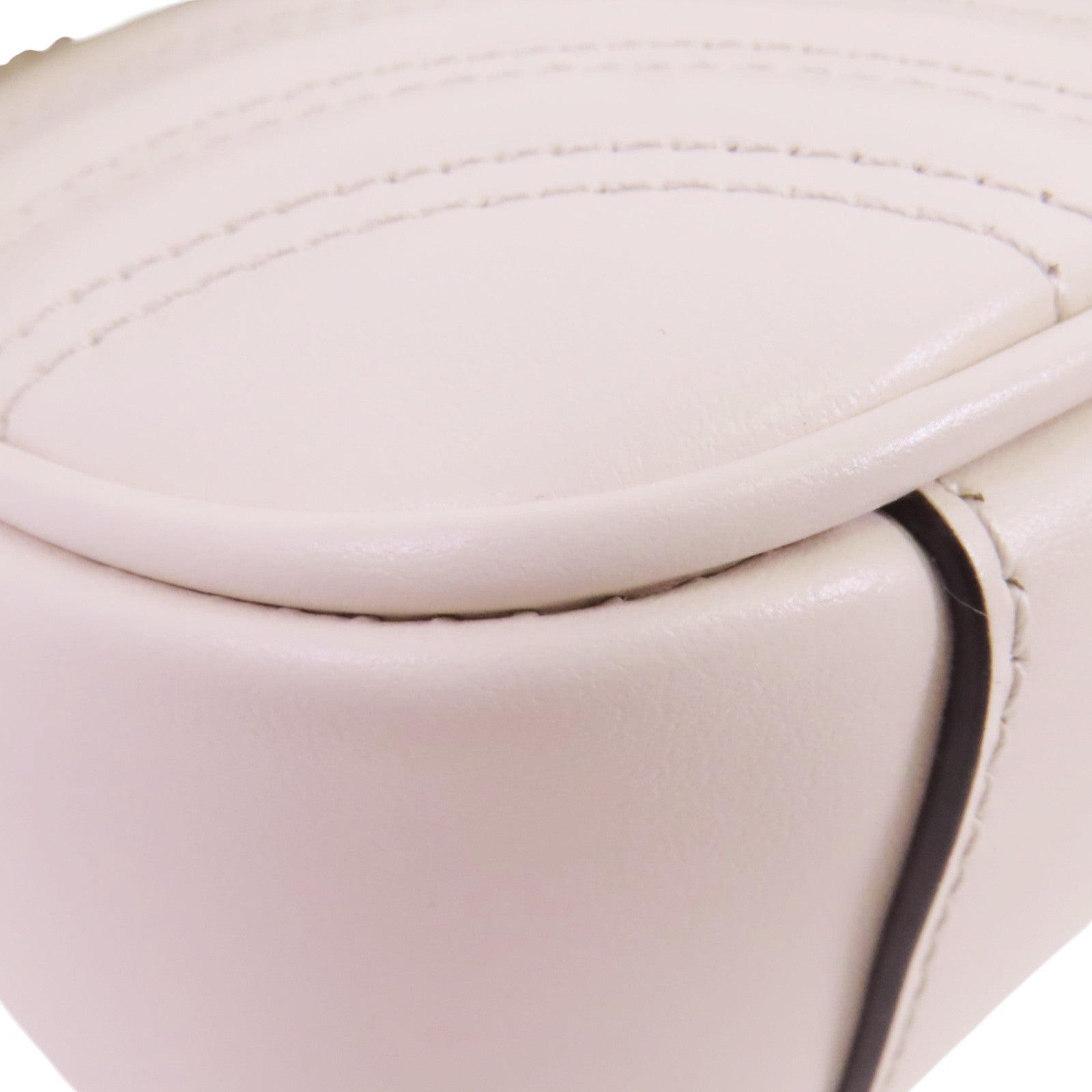 GUCCI 牛皮皮革GG Marmont金扣鏈帶肩背袋