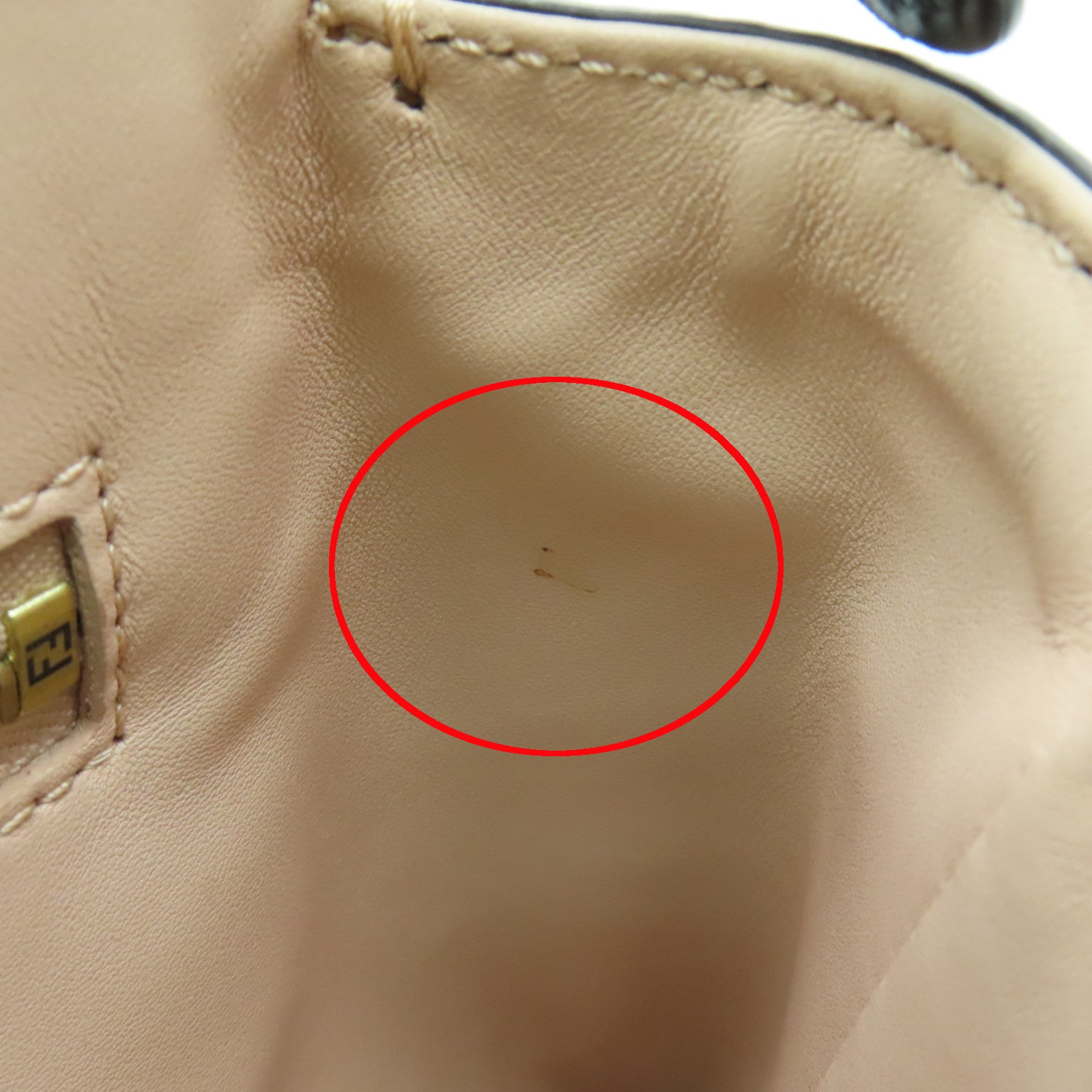 FENDI 【激減優惠】牛皮皮革Peekaboo金扣手挽袋黑色