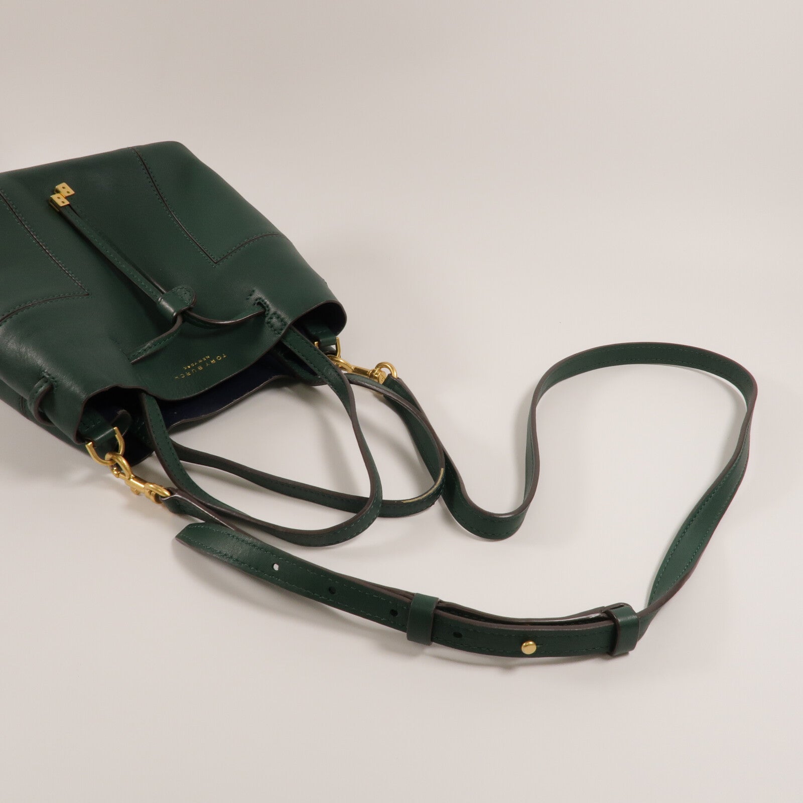Tory Burch 牛皮皮革Block T Small Bucket Bag手挽肩背兩用袋