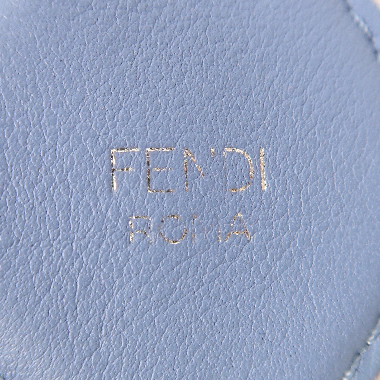 FENDI 【激減優惠】皮革Shoulder Strap銀扣肩背帶