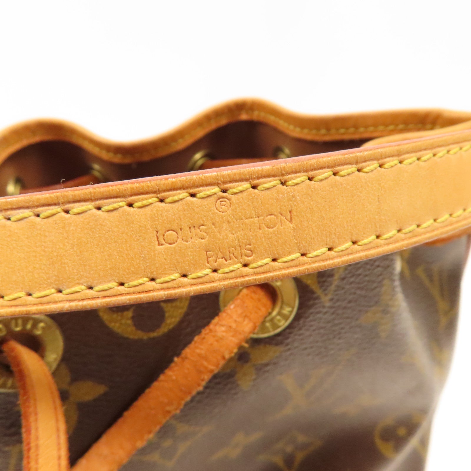 LOUIS VUITTON Monogram Mini Noe金扣手挽袋啡色
