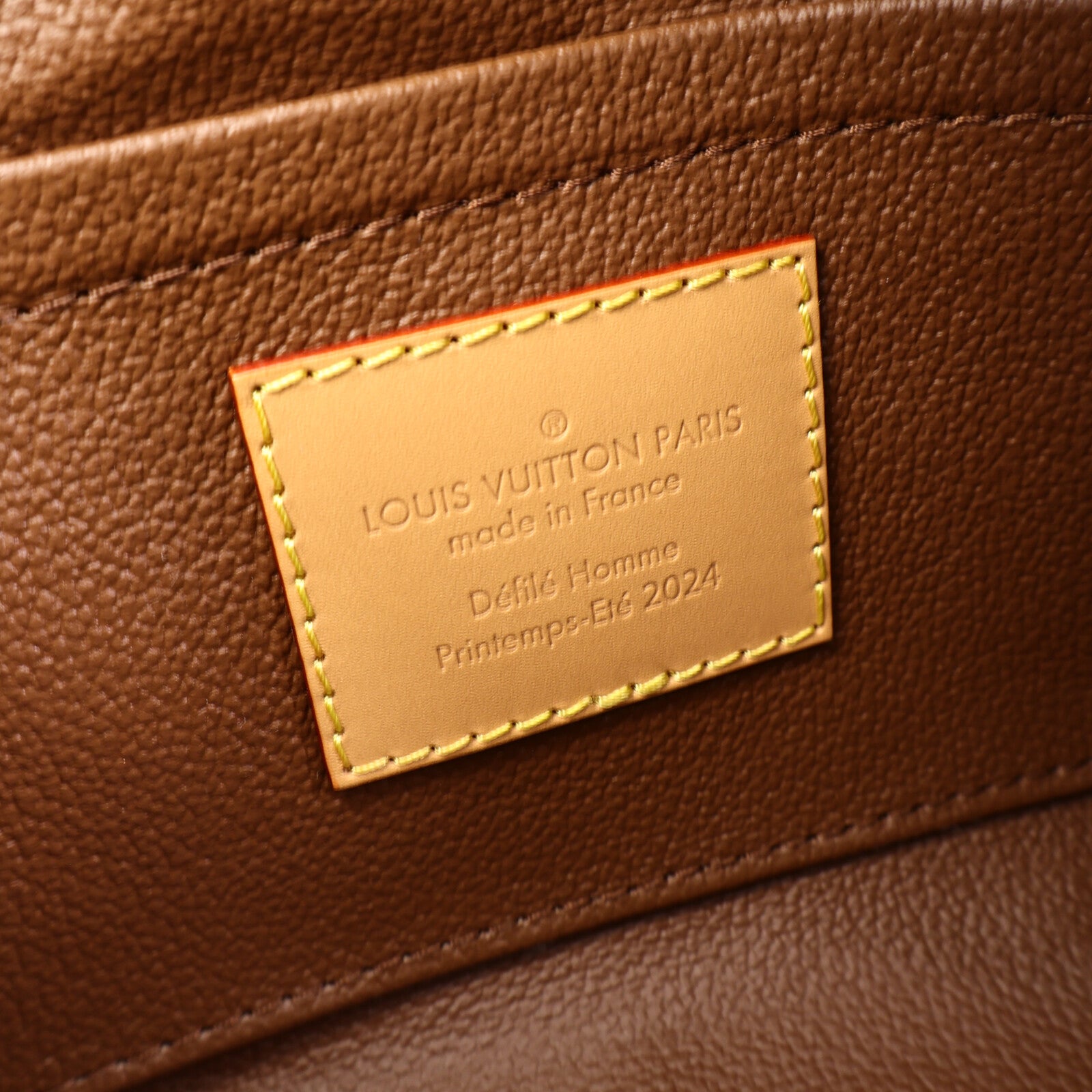 LOUIS VUITTON Damier Pop Locker Dopp Kit Toilet Pouch手拿包