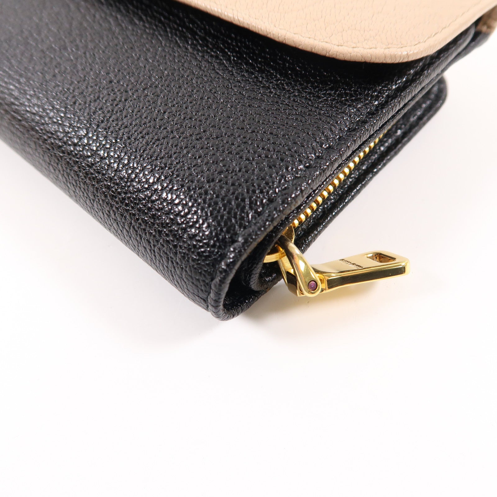 Miu Miu 牛皮皮革Trifold Wallet金扣錢包黑色/淺褐色