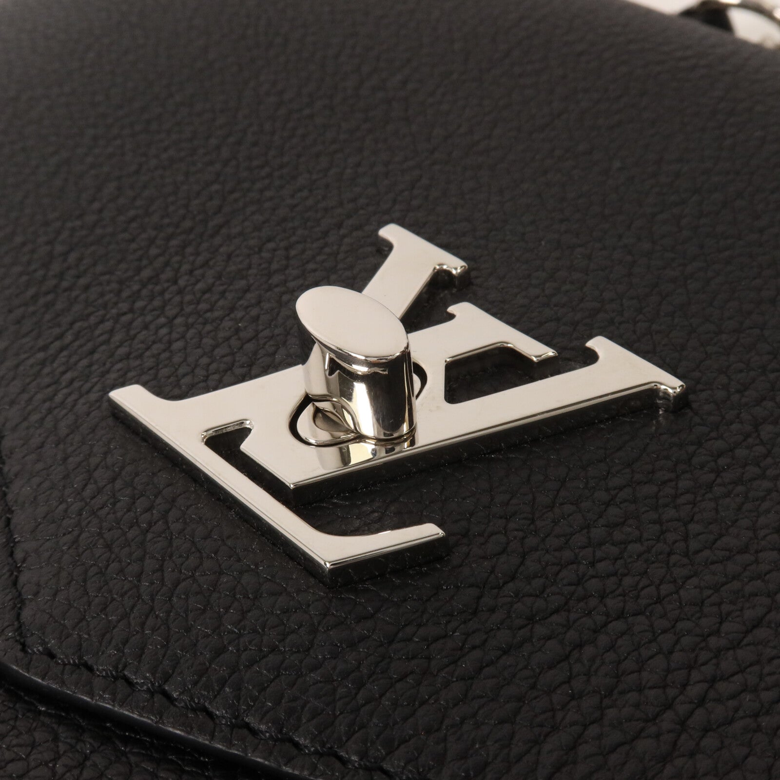 LOUIS VUITTON 牛皮皮革Mylockme鏈帶肩背袋