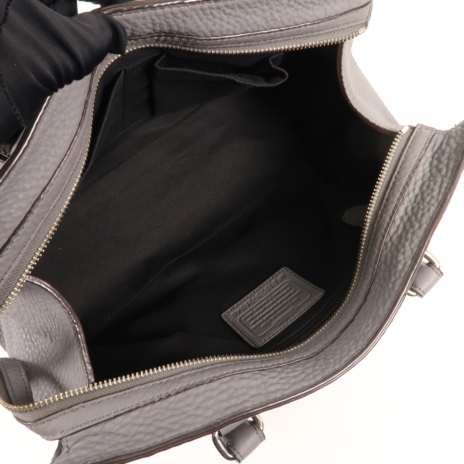 COACH 牛皮皮革Shoulder Bag銀扣肩背袋