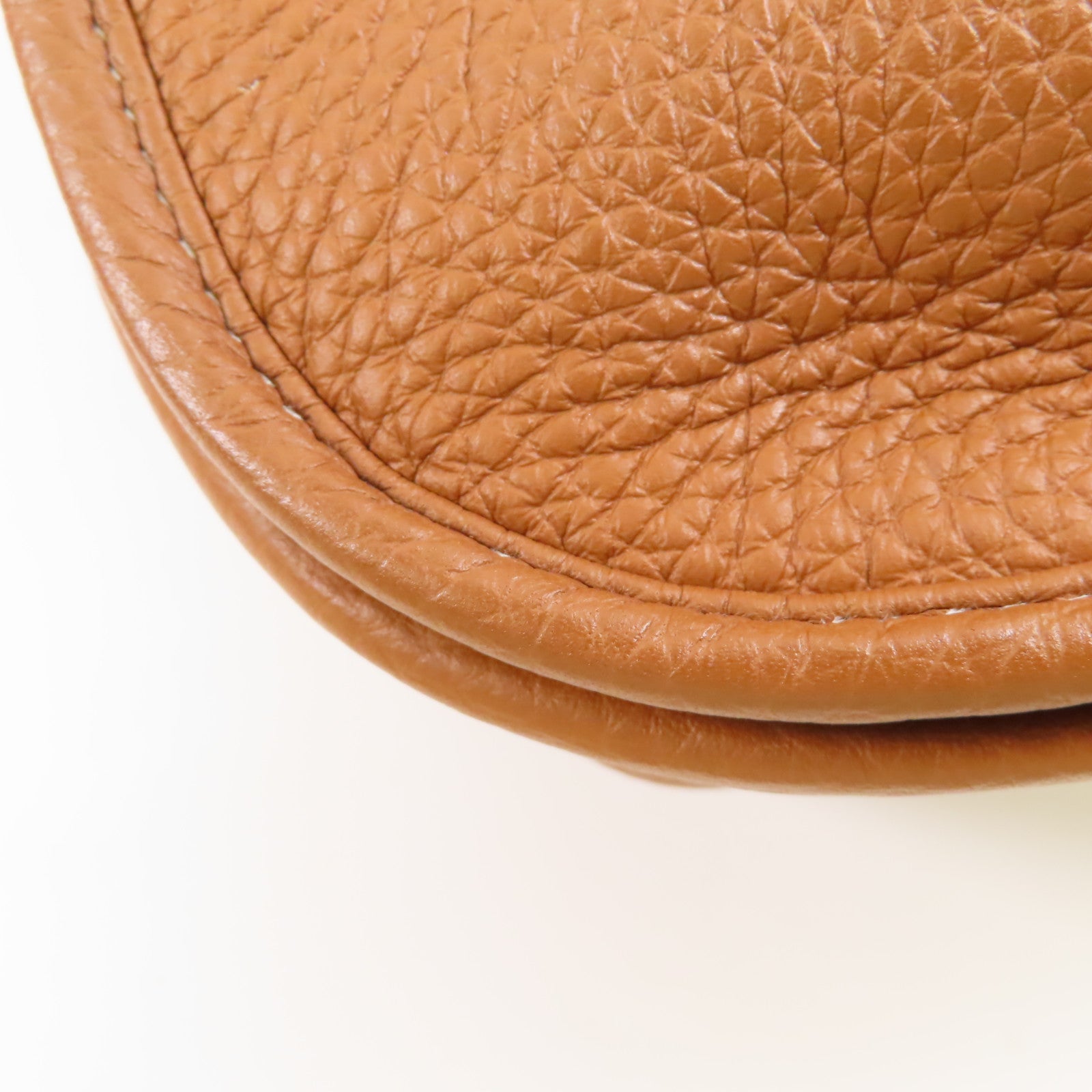 HERMES Clemence皮革Evelyne PM金扣肩背袋棕色