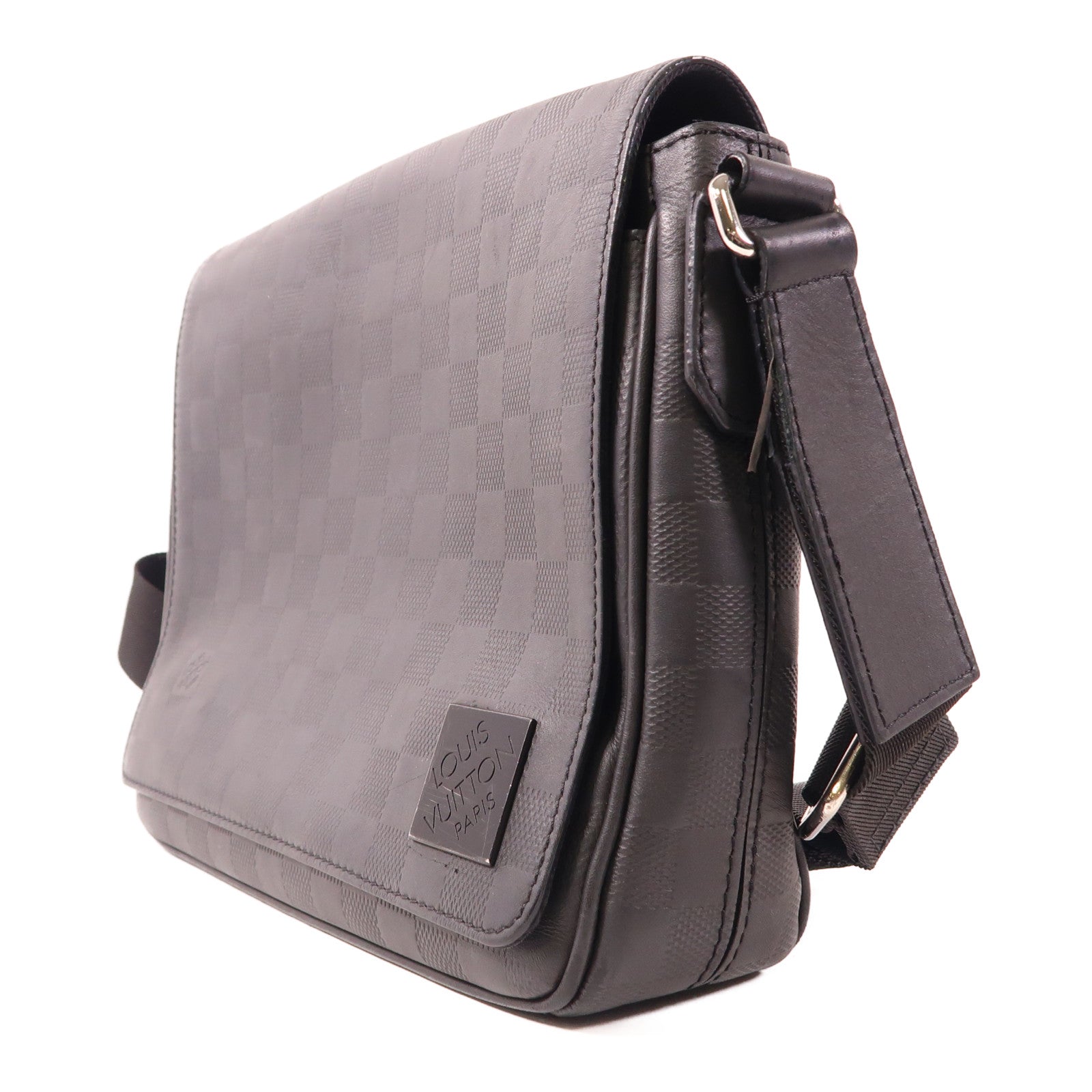 LOUIS VUITTON Damier Infini District PM銀扣肩背袋