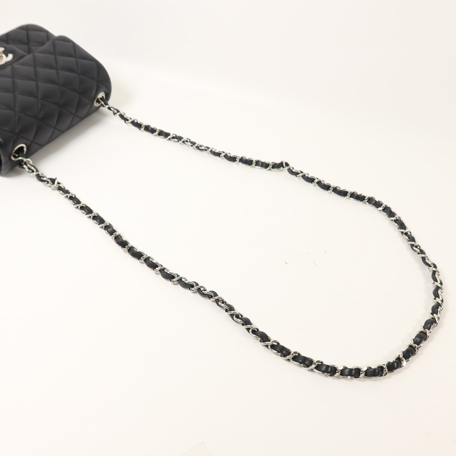 CHANEL 羊皮皮革Mini Classic 17鏈帶肩背袋