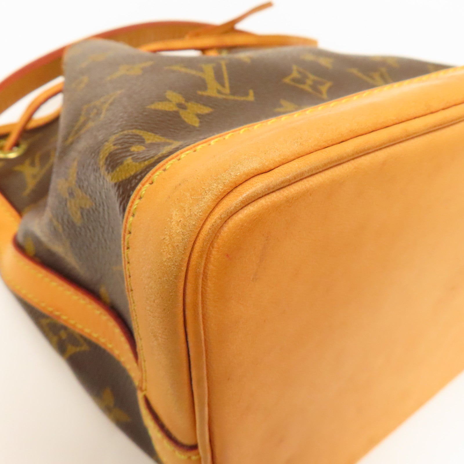 LOUIS VUITTON Monogram Mini Noe金扣手挽袋啡色