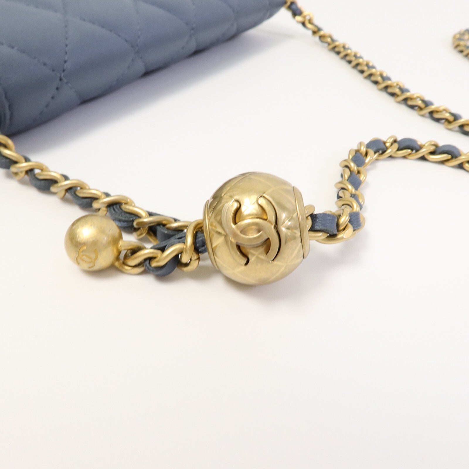 CHANEL 羊皮皮革Chain Shoulder W Gold Ball鏈帶肩背袋