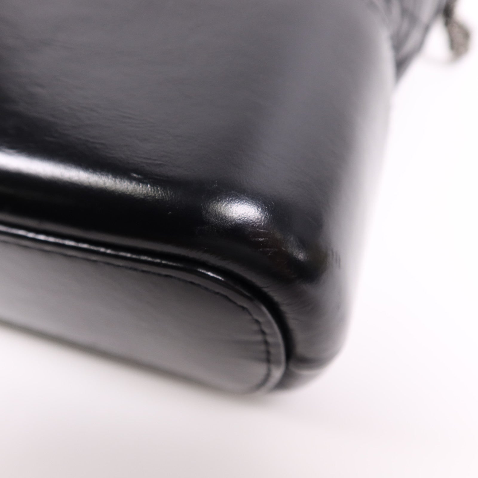 CHANEL 牛皮皮革Gabrielle Medium鏈帶肩背袋