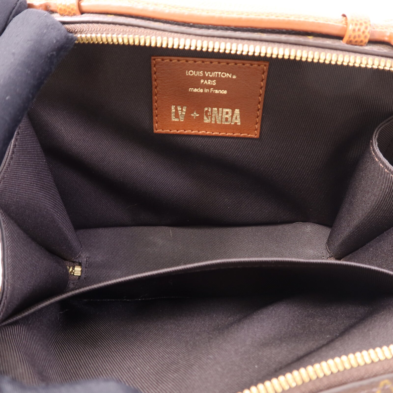 LOUIS VUITTON 【激減優惠】Monogram LV x NBA Handle Soft Trunk金扣手挽肩背兩用袋