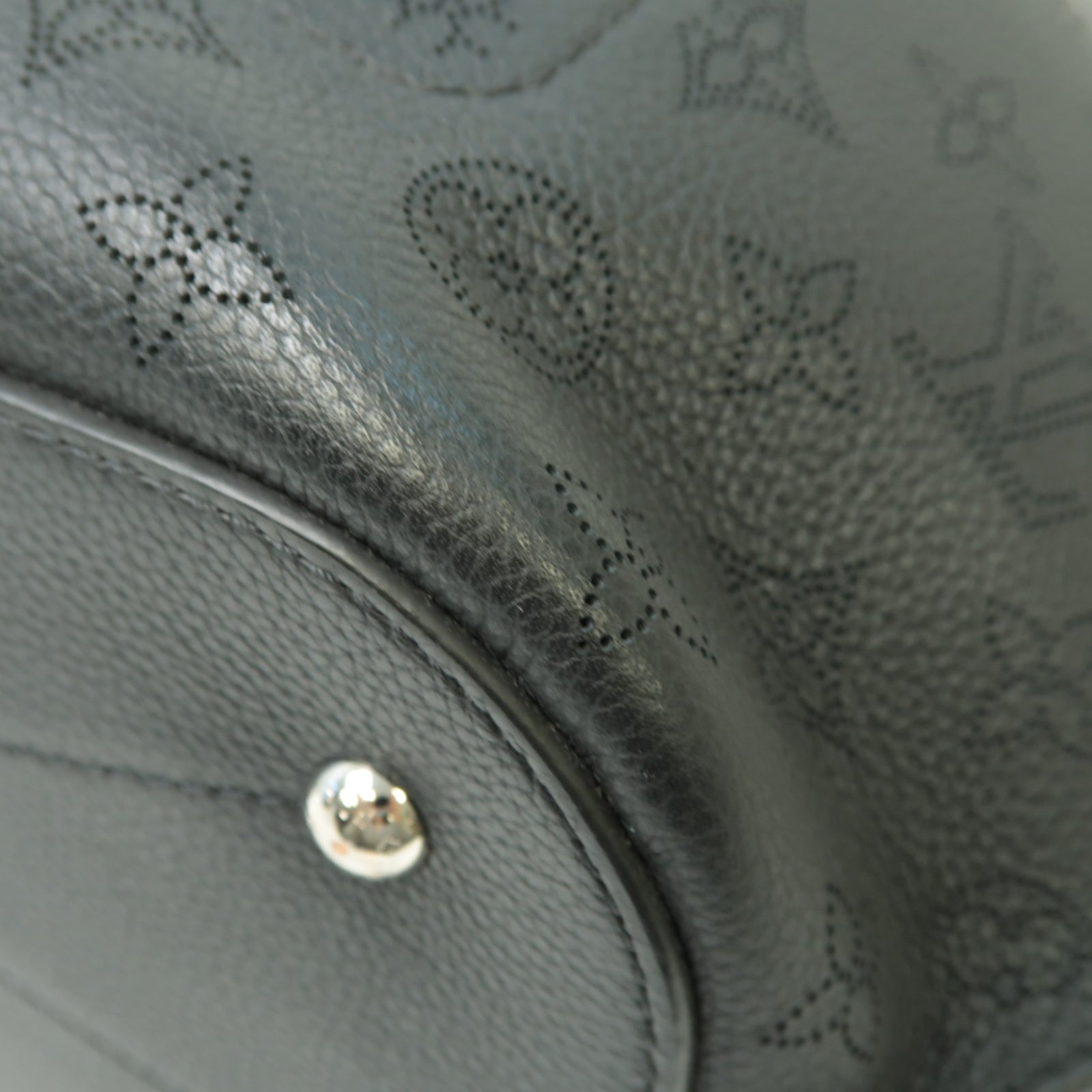 LOUIS VUITTON 【激減優惠】Mahina Giorlata銀扣手挽肩背兩用袋黒色