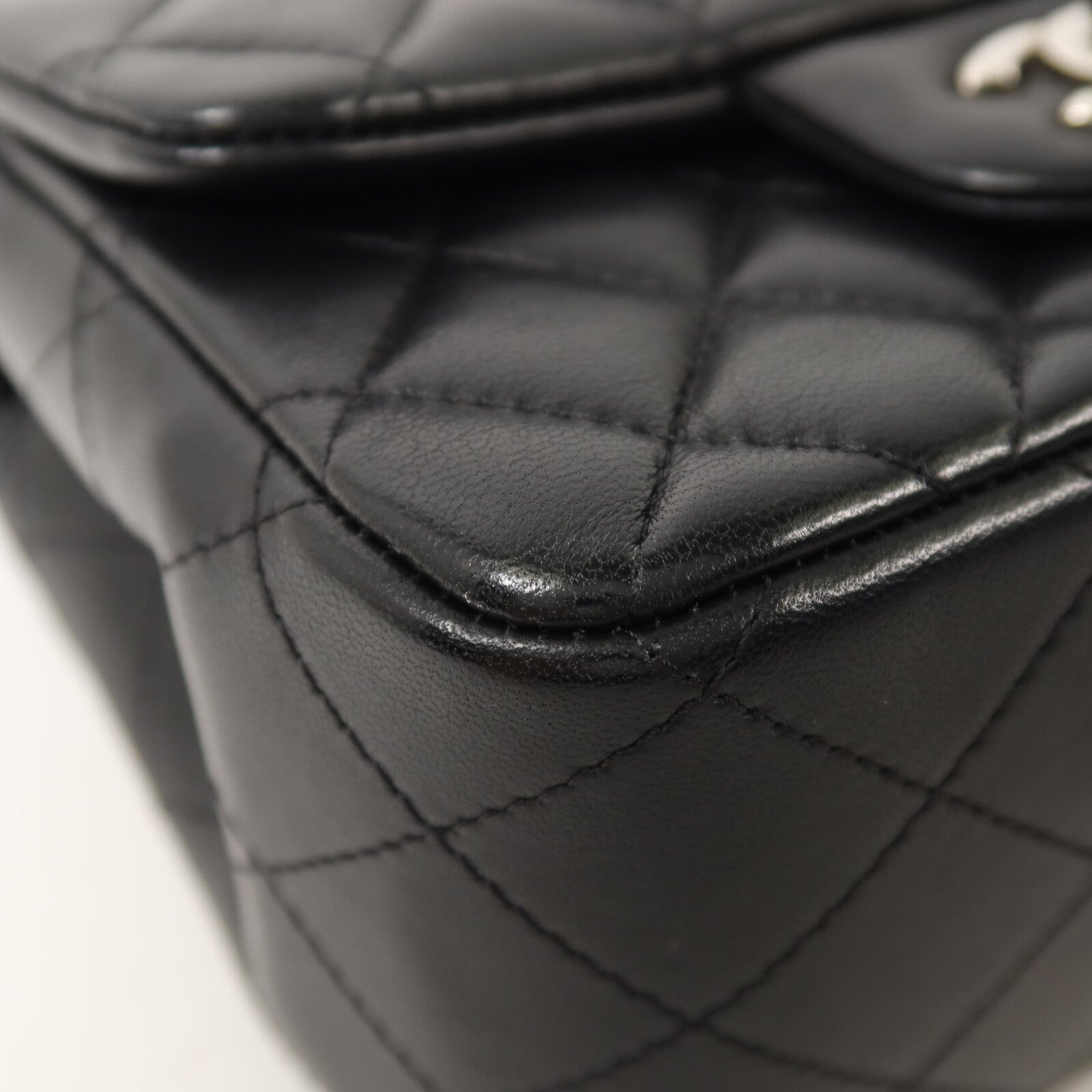 CHANEL 羊皮皮革Mini Classic 17鏈帶肩背袋