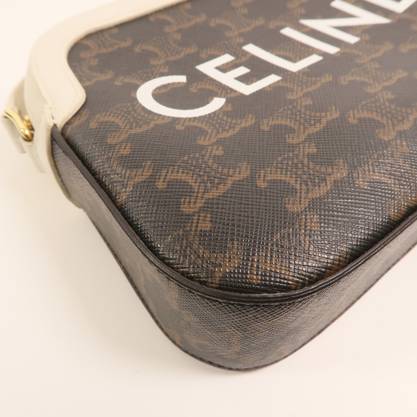 CELINE 塗層帆布Camera Bag金扣肩背袋