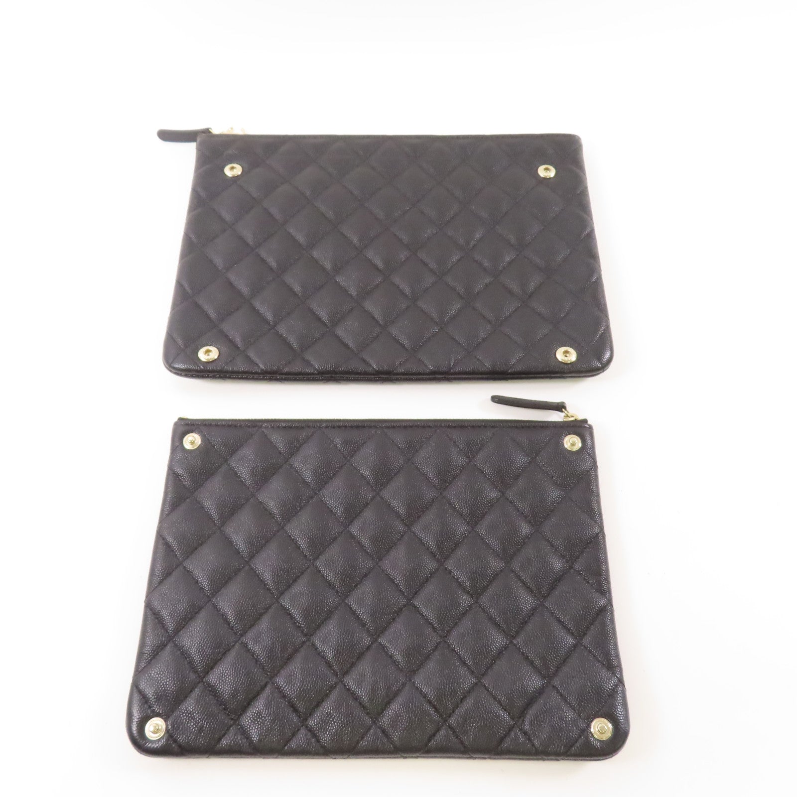 CHANEL 牛皮皮革Pouch/Clutch金扣手拿包