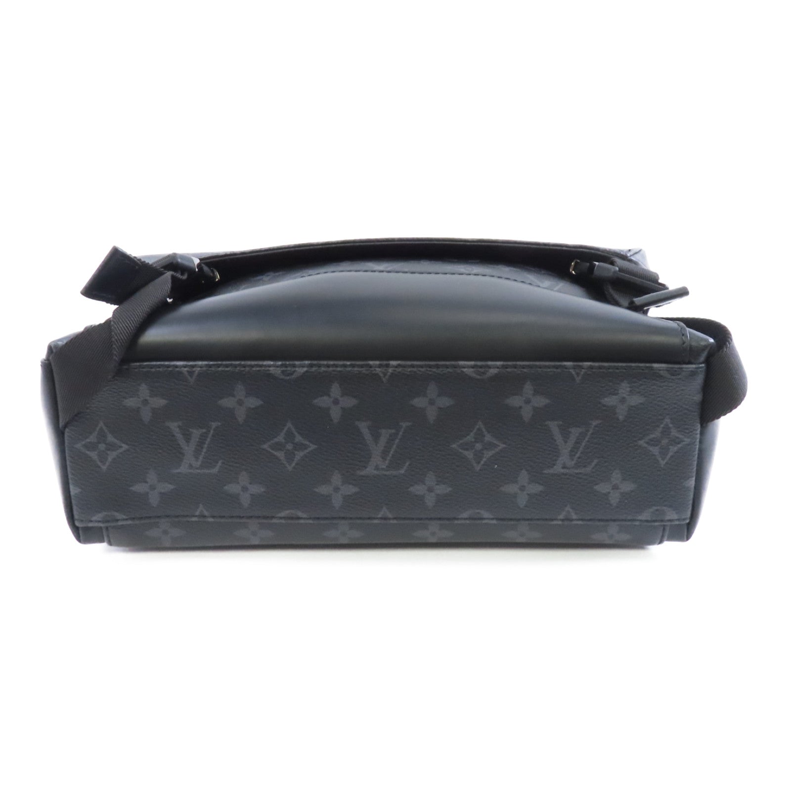 LOUIS VUITTON Monogram Eclipse Messenger PM Voyager銀扣肩背袋黑色