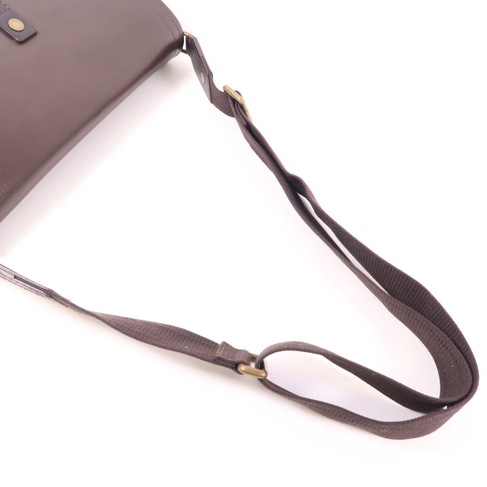 LOUIS VUITTON 牛皮皮革Utah Messenger肩背袋