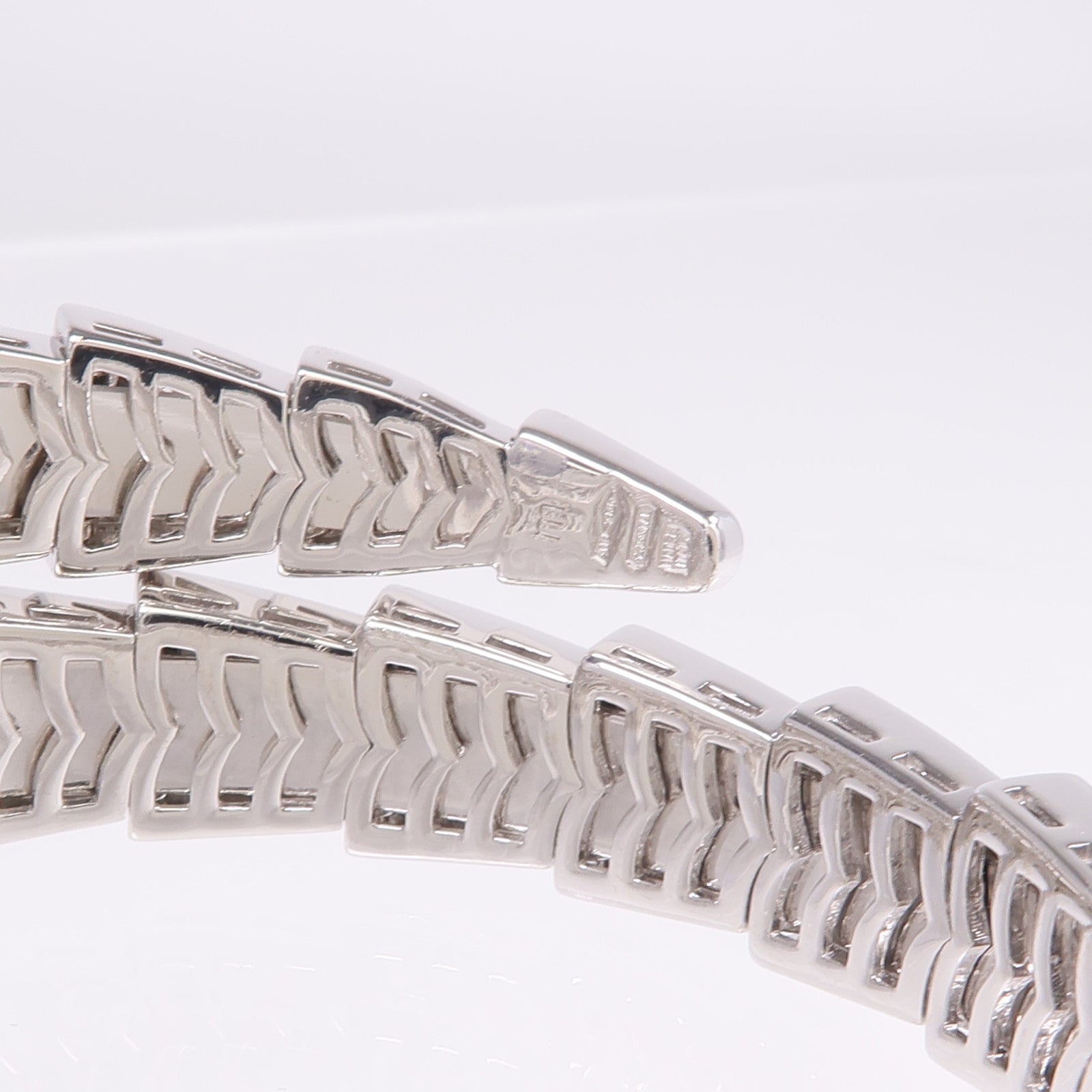 BVLGARI 18K白金Serpenti Viper Diamond Bracelet鑽石手鐲