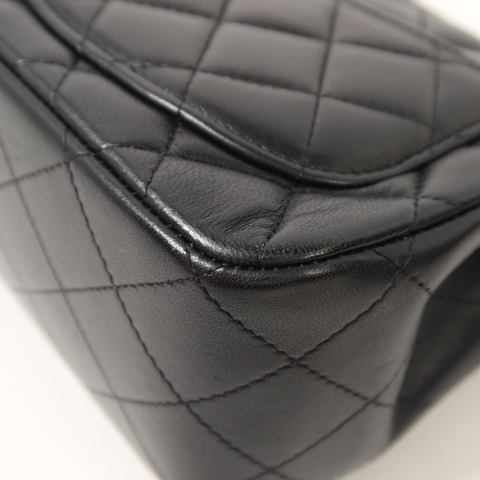 CHANEL 羊皮皮革Mini Classic 17鏈帶肩背袋
