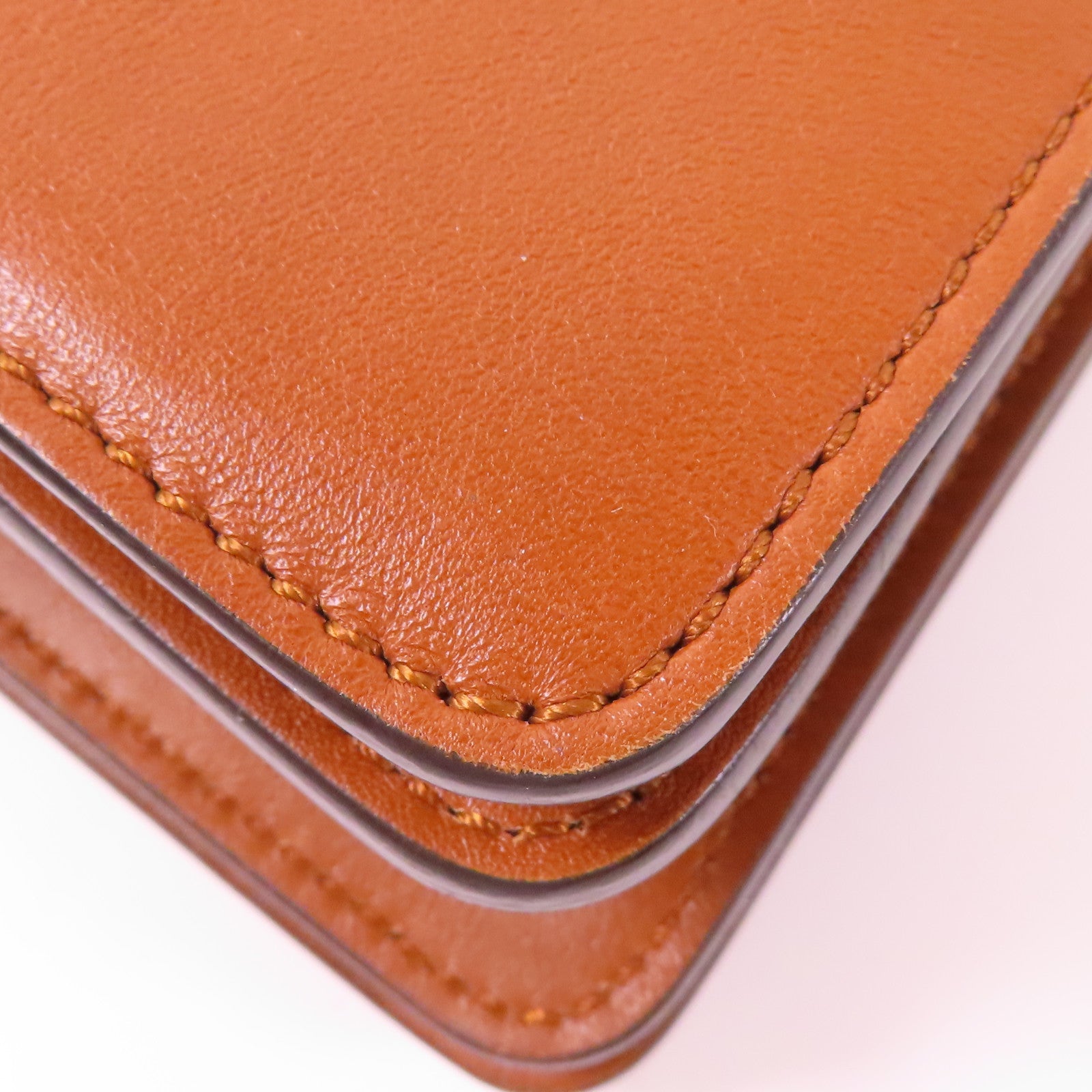 Chloe 皮革Faye金扣肩背袋