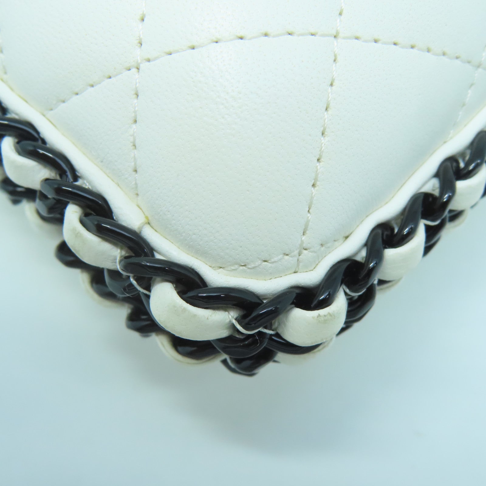 CHANEL Cowhide Leather Chain Shoulder Silver Buckle Chain Belt Shoulder Bag White