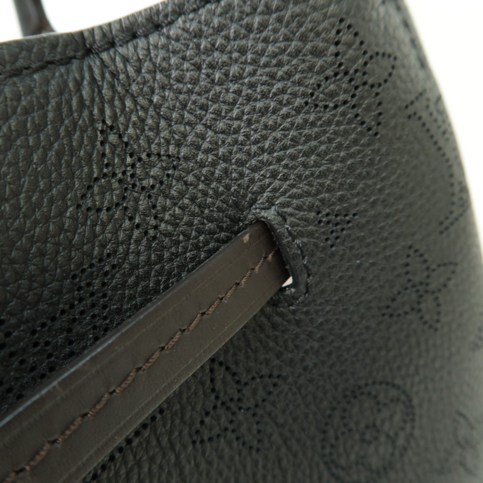 LOUIS VUITTON 【激減優惠】Mahina Giorlata銀扣手挽肩背兩用袋黒色