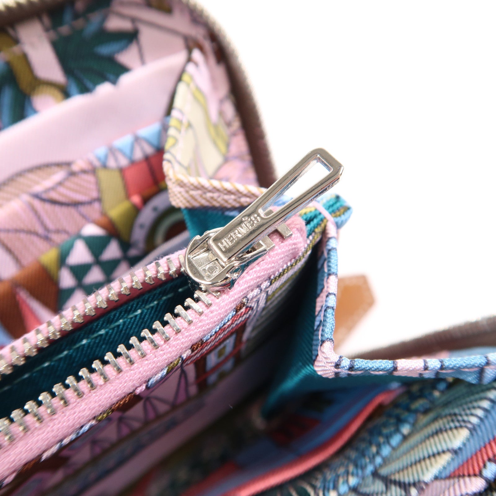 HERMES Epsom皮革Silk In Long Wallet銀扣長錢包18 Etoupe