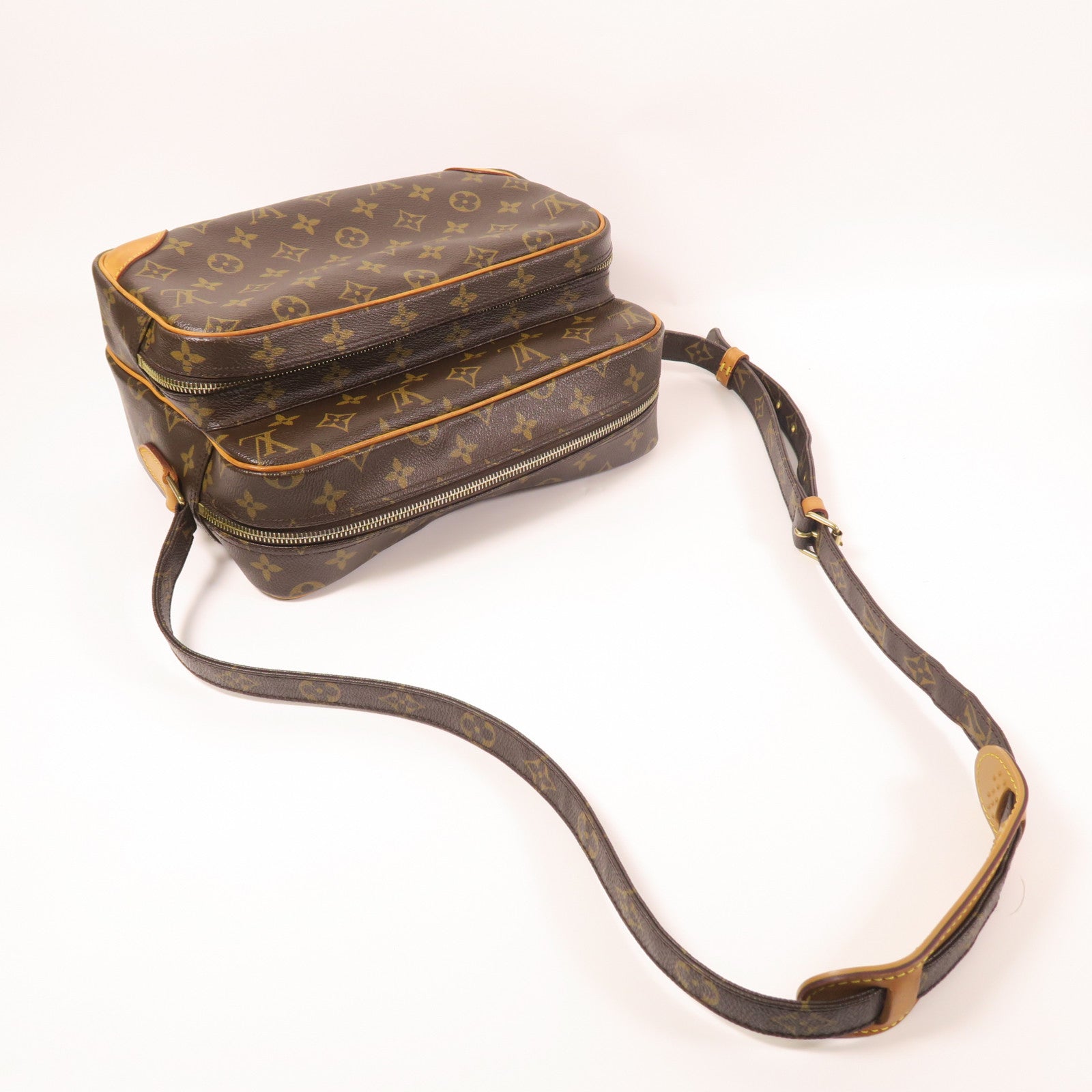 LOUIS VUITTON【激減優惠】 Monogram Nile金扣肩背袋