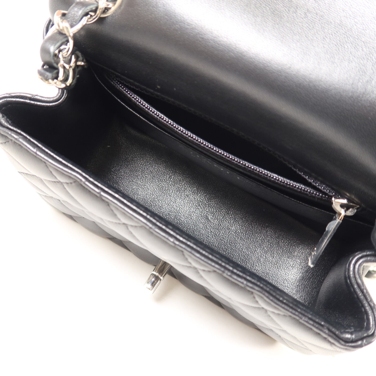 CHANEL 羊皮皮革Mini Classic 17鏈帶肩背袋