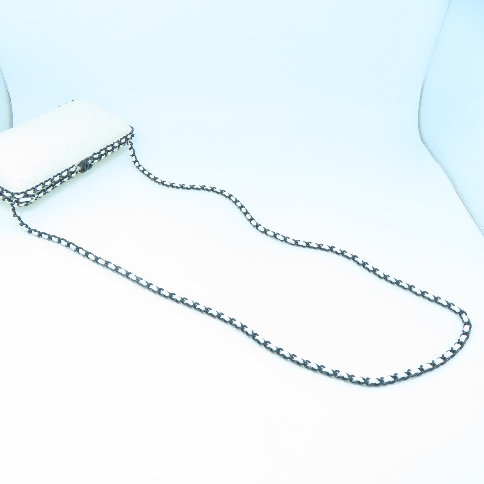 CHANEL Cowhide Leather Chain Shoulder Silver Buckle Chain Belt Shoulder Bag White