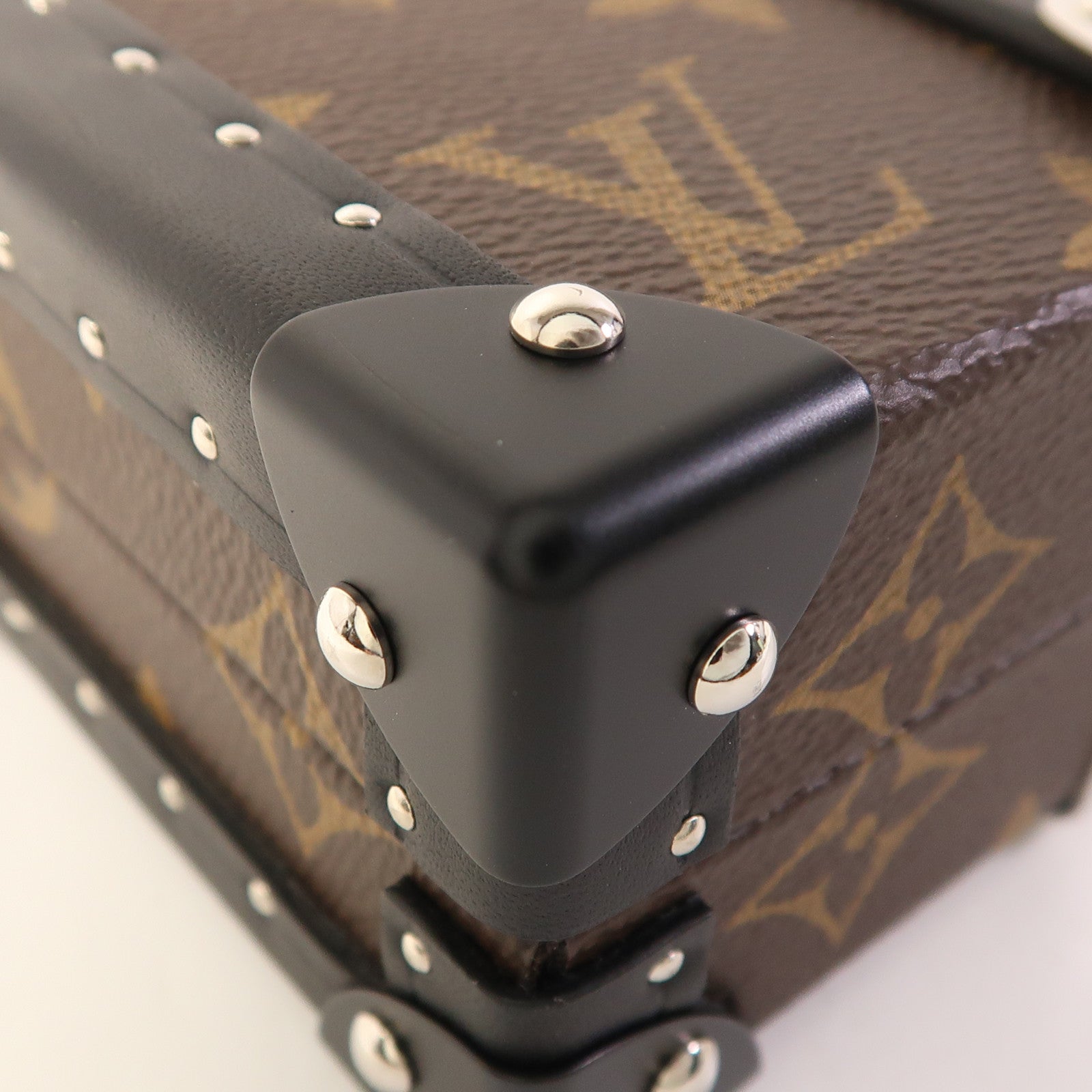 LOUIS VUITTON Monogram Wallet Trunk銀扣手拿包