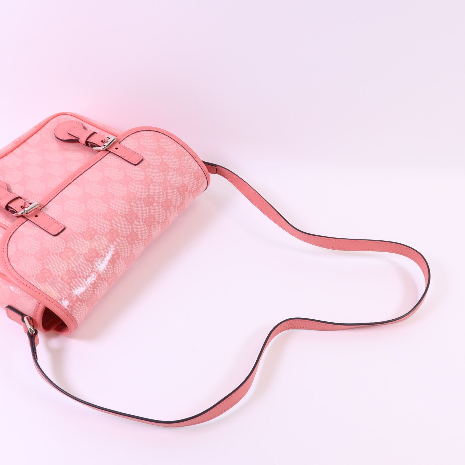 GUCCI 塗層帆布GG Supreme銀扣肩背袋