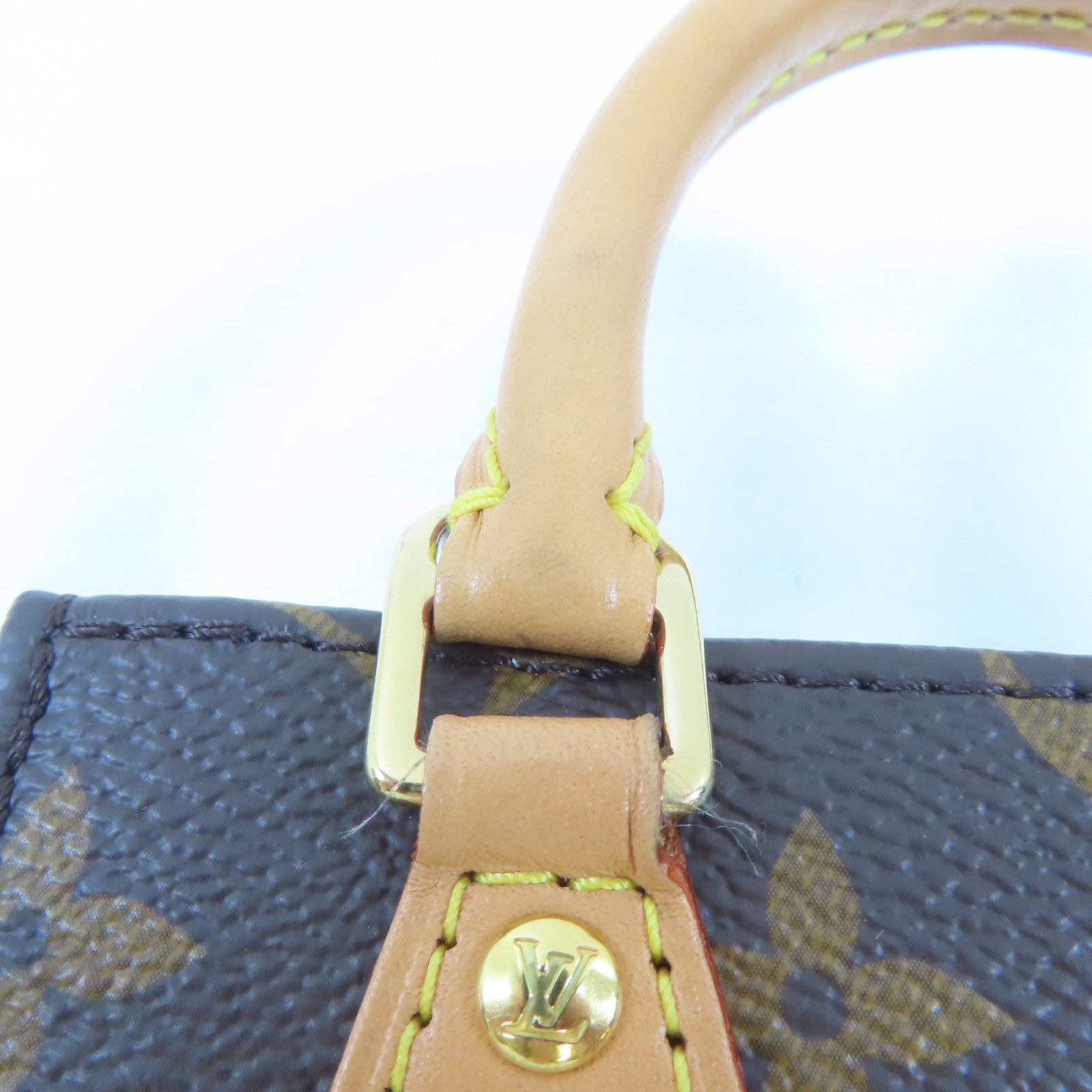 LOUIS VUITTON Monogram Petit Sac Plat金扣手挽肩背兩用袋啡色