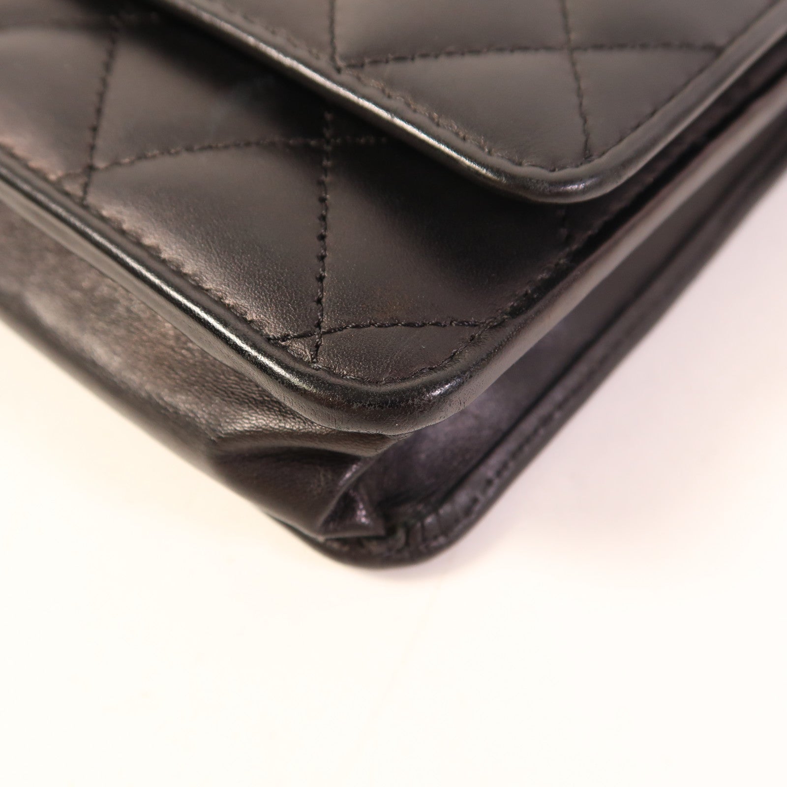 CHANEL 牛皮皮革WOC Wallet On Chain銀扣鏈帶肩背袋