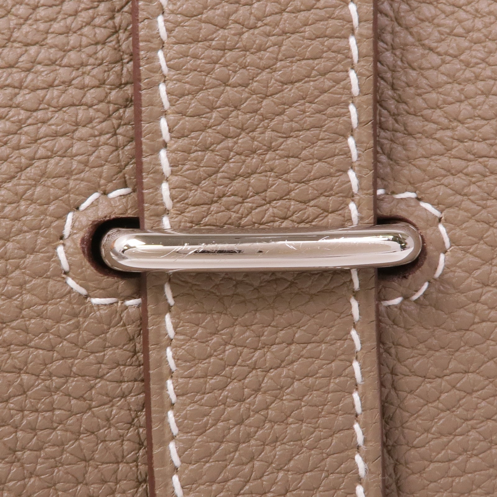 HERMES Togo皮革Steve Light Junior銀扣肩背袋Etoupe