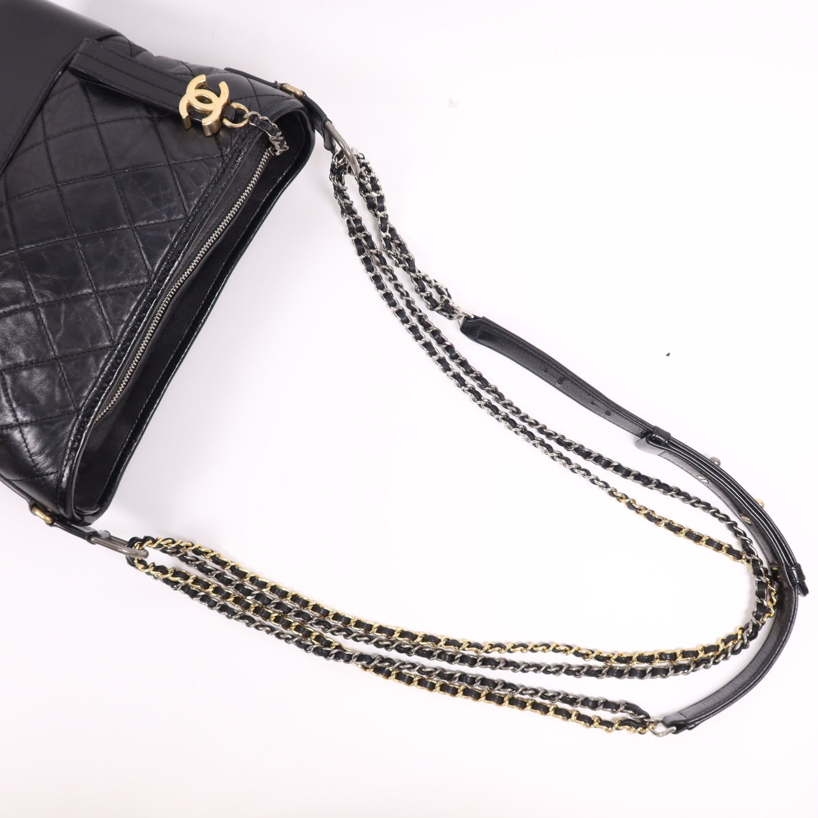 CHANEL 牛皮皮革Gabrielle Medium鏈帶肩背袋