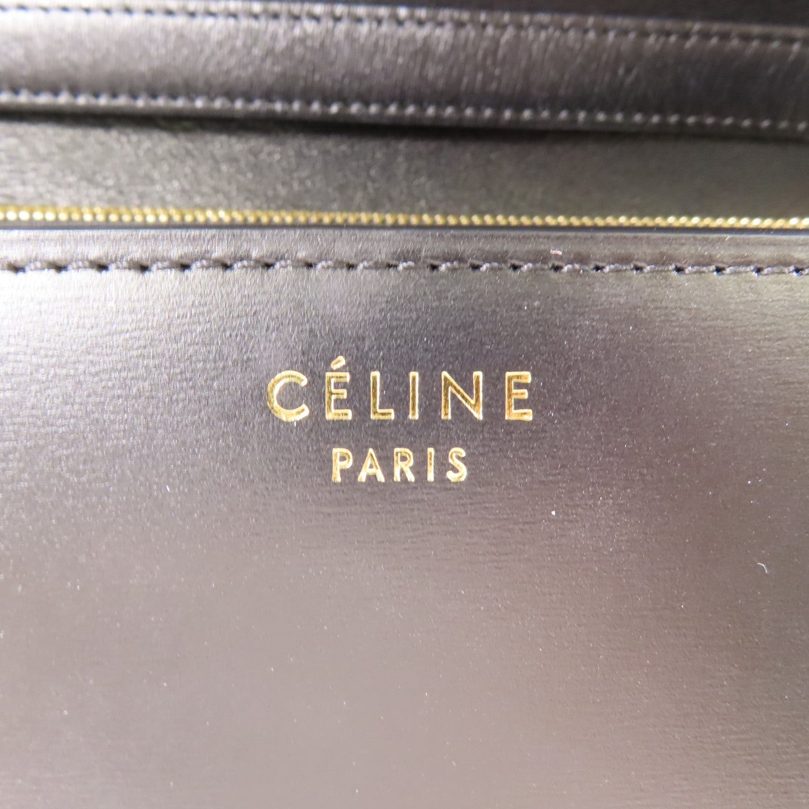 CELINE 牛皮皮革Classic Box金扣肩背袋