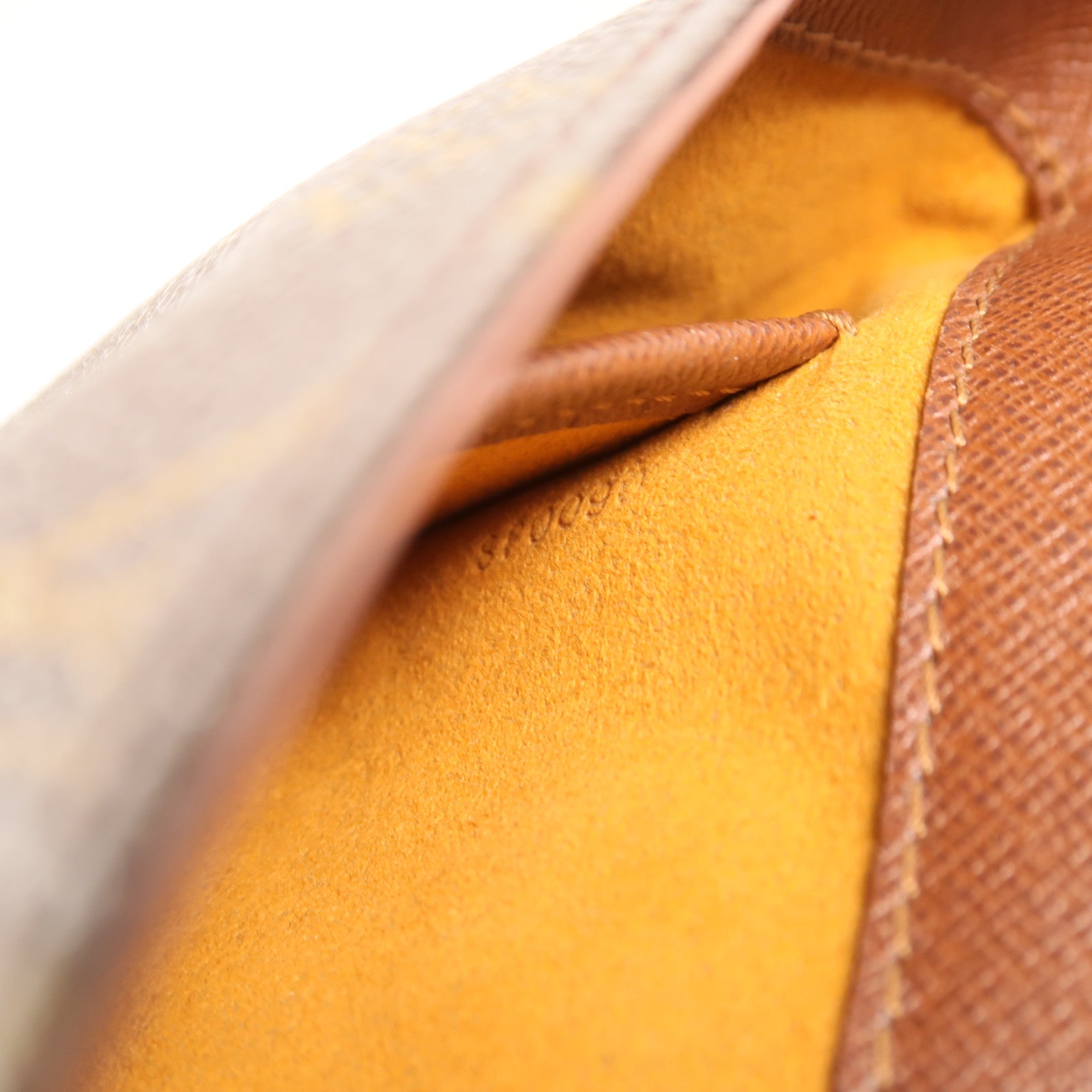 LOUIS VUITTON Monogram Musette Tango金扣肩背袋
