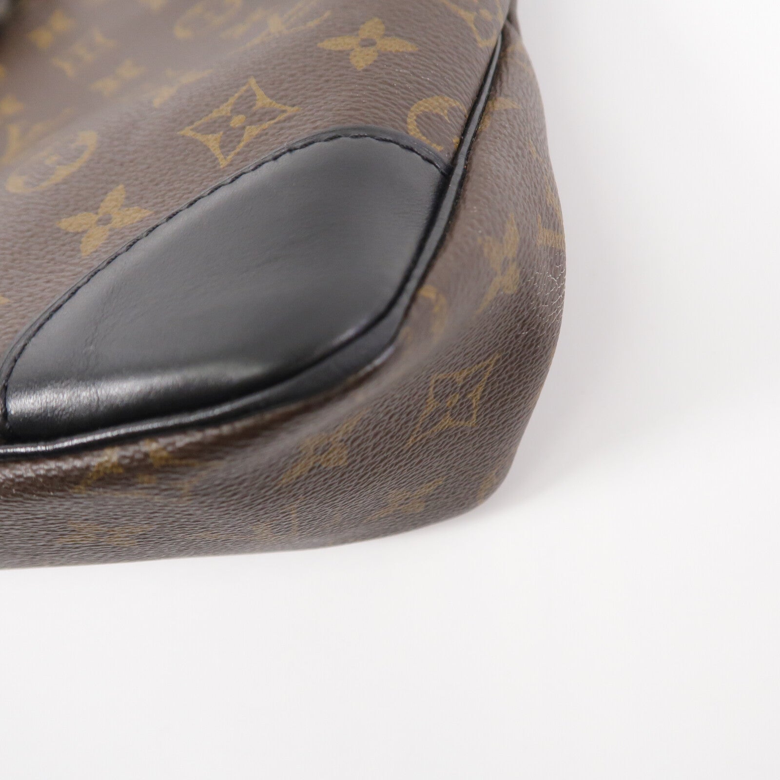 LOUIS VUITTON Monogram Odeon PM肩背袋