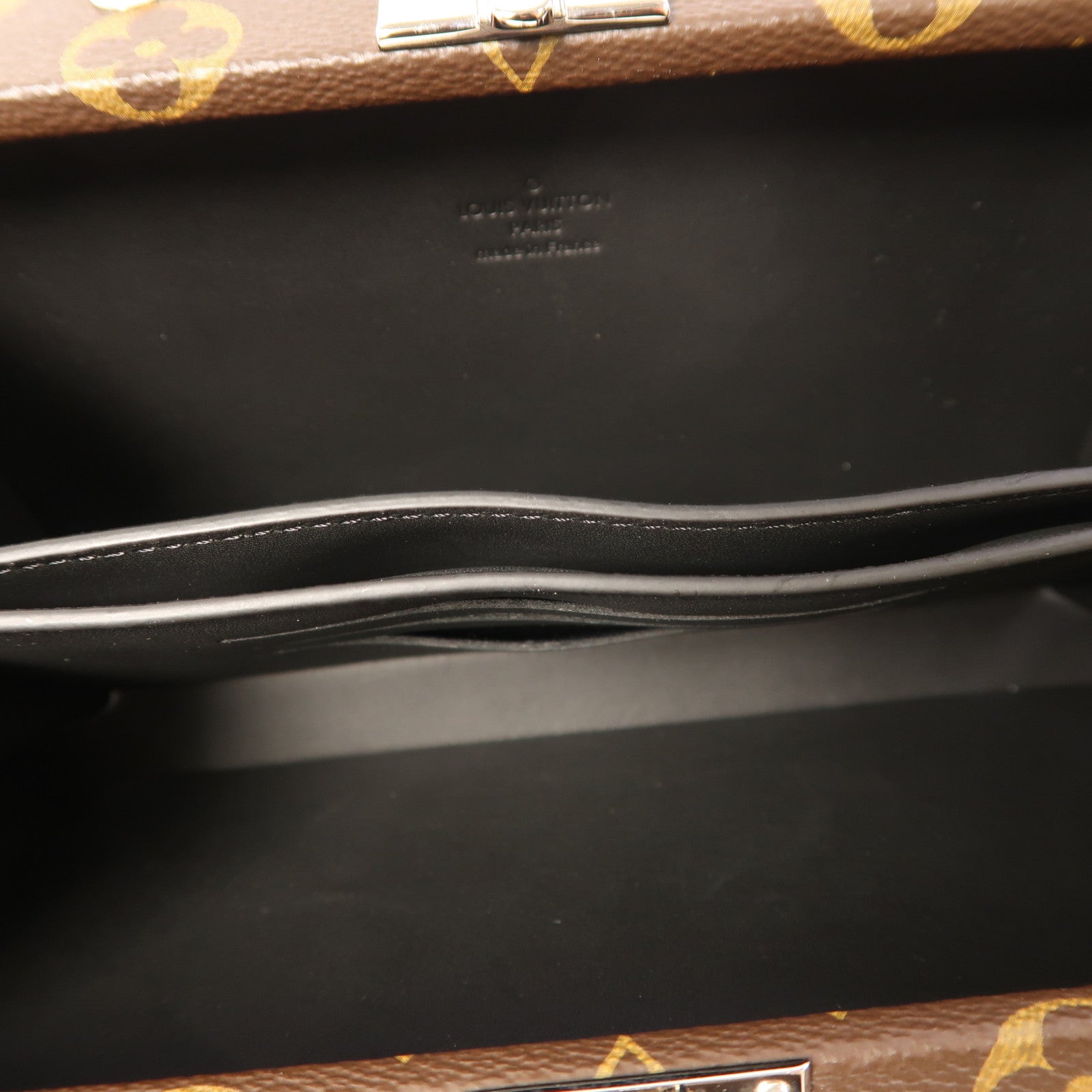 LOUIS VUITTON Monogram Wallet Trunk銀扣手拿包