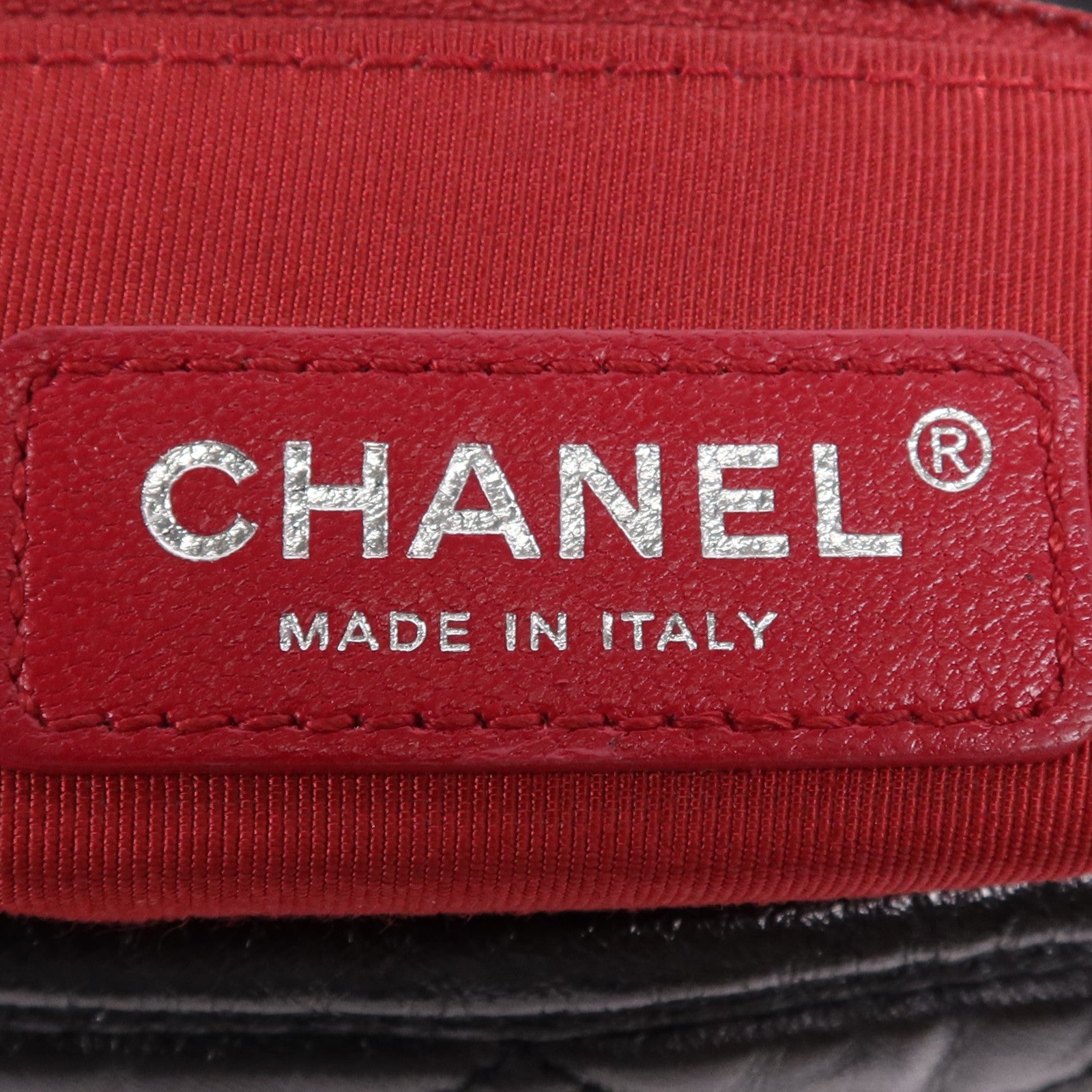 CHANEL 牛皮皮革Gabrielle Medium鏈帶肩背袋