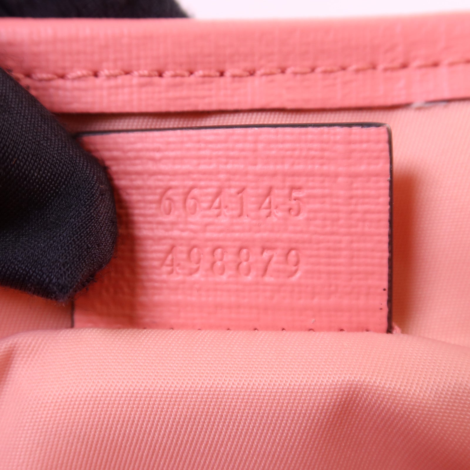 GUCCI 塗層帆布GG Supreme銀扣肩背袋