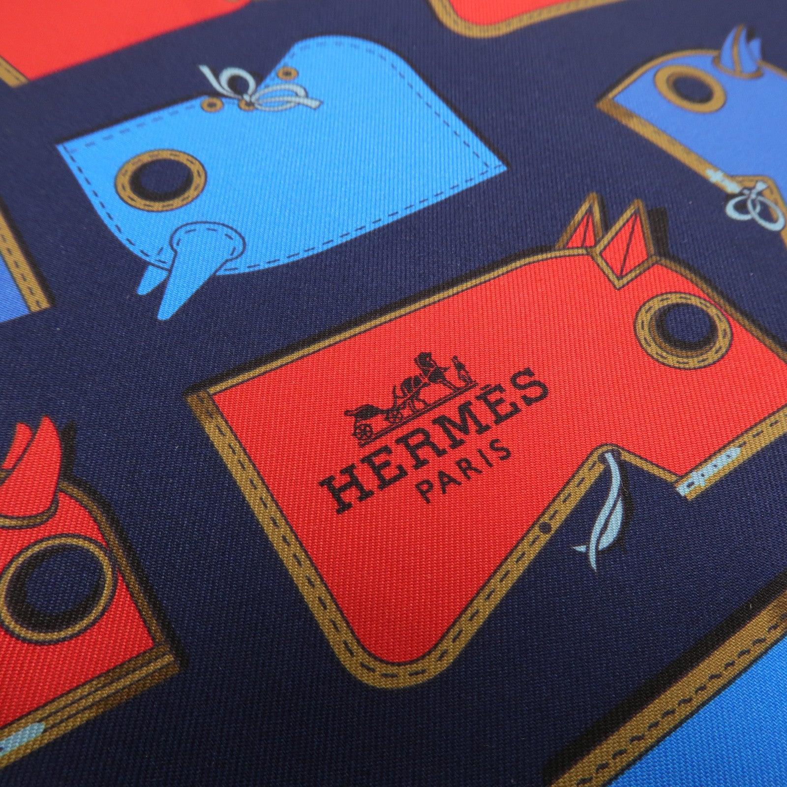 HERMES 絲質Maxi Twilly絲巾