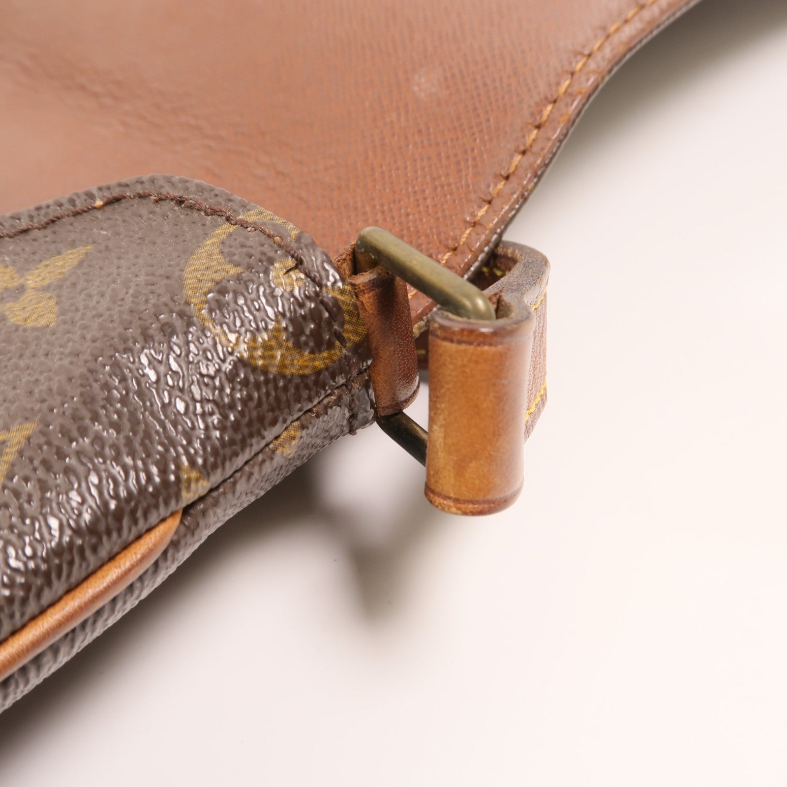 LOUIS VUITTON Monogram Musette Tango金扣肩背袋