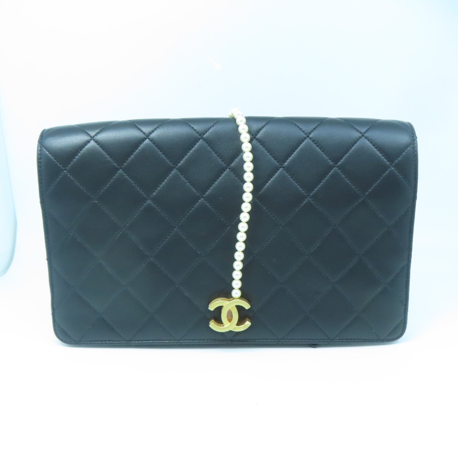 CHANEL Rhombus Leather Clutch Gold Buckle Clutch Black